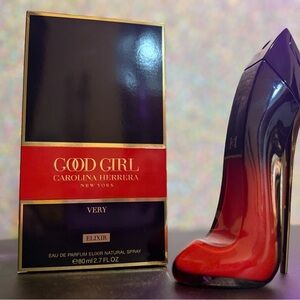 Carolina Herrera Very Good Girl   2.7 FL OZ perfume